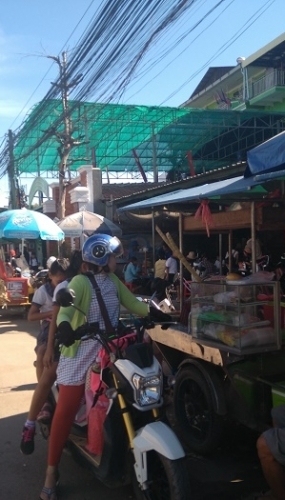 Siem Reap_Comprando snacks casi en marcha